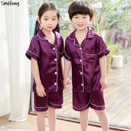 مجموعات Toddler Girls Pajamas Kids Satin Pamas Button Button Silk Pama Sets Teenager Boy Sleepwear Teens Pamas Summer Cloths for 3 14T