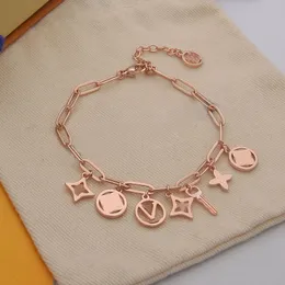 3 Cores Titulares Paletas Pulseira de Designer de Luxo de alta qualidade Para mulher Moda Moda Marca de prata de prata Love Bangle Charm Bracelets Jóias para mulheres