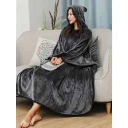 Korean Version Thickened Flannel Lazy Cloak Cape Office Student Nap Air Conditioning Blanket Autumn and Winter