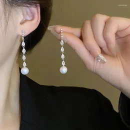 Dangle Ohrringe Minar Ins Mode CZ Kubikzirkon simuliert Perle Langer Quasten Wassertropfen für Frauen versilberte Kupferschmuck