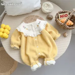 One-Pieces 2023 Winter Kind Kind Mädchen süße Onepieces Kinder geraumte Stickereiblüte Dicke Plüsch warme Overalls, Neugeborene Strampler 024m