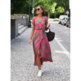 2024 Designer Womens kjol sommar Ny V-ringning tryck snörning Lady Floral Dress Blue Purple Pink Urban Fashion Clothes S-2XL