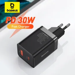 Chargers Baseus PD Charger 30W USB Type C Fast Charger QC3.0 USB C Snabbavgift 3.0 Dual Port Telefonavgift för iPhone 15 14 13 12 MacBook