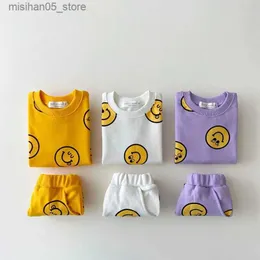 Bekleidungssets 2017 Sommer Kinderkinder Set kurzärmelig T-Shirt Baby Boys Sportswear 1-5 Jahre alte Kinder und Mädchen Q240425