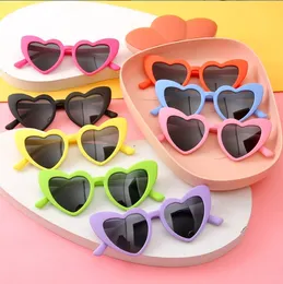 Kids Heart Sunglasses Vintage Heart-Shaped Toddler Sunglasses Cute Pink Boys Girls Outdoor Children Cartoon Eyewear for 3-9 Year