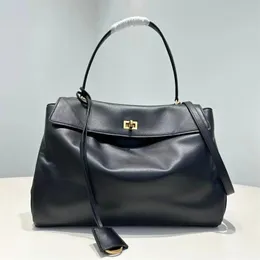 Women Designer Bag Man Tote 10a Wysokiej jakości skórzana torba rodeo luksusowa torebka hasp sprzęgło zewnętrzne torby kupujące modne ramię w ciągu nocy torby na pieluchy torby