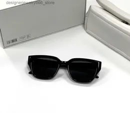 Occhiali da sole 2024 Nuovi occhiali da sole Tablet retrò Personalità della moda quadrata Miglioramento del viso Occhiali da sole UV DAVERE BIKE PESCA Q240425