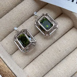 Designer Artificial Jewelry Green with A Niche Design Cool Super Sparkling Diamond Earrings Simple and High-end Earrings Cz Studs Sterling Silver 925