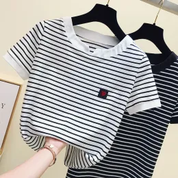 تي شيرت gkfnmt poleras mujer tshirt femme 2021 Stripe Temale Tirm Women Cotton Slim Tshirt امرأة الصيف Camiseta Feminina عارض