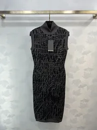 Milan Pist Elbisesi 2024 Yeni İlkbahar Yaz O Boyun Moda Tasarımcısı Elbiseler Marka Aynı Stil Elbise 0425-7