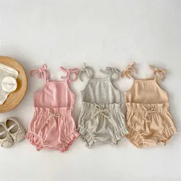 Clothing Sets Cute Baby Girls Clothing Set Summer Cotton Ribbed Strap Shirt+Ruffles Lace Bloomers Children Outfits Baby Stuff 6M 12M 18M 24M H240425