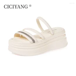 Тапочки Ciciyang Толстая подготовка для женщин 2024 Summer Thin Strish Fashion Sandal