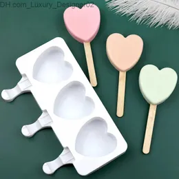 Glassverktyg 3-kammare Love Cat Claw Ice Cream Mold Food Grad Silicone Heart Shaped Diy Chocolate Baking Pudding Mold Kitchen Accessories Q240425