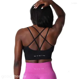 Футболка NVGTN Бесплатная расцвета Bra Spandex Top Woman Fitness Elastic Heathabout Gult Sharkure Leisure Sport