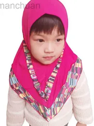 Hijabs lindos hijab muçulmanos árabes para meninas Little Islâmico Cap Decorativo Fronteira Aleatória Crianças Aleatórias Hijab 1 a 5 anos D240425