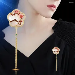 Brooches Peach Blossom for Women Flower Fan Brooch 절묘한 술 의류 액세서리 핀 고급 보석 웨딩 파티 선물