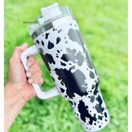 US -Stock 40oz Edelstahl Tumblers Tassen Deckel Stroh Geparden Kuhdruck Leopard Wärme Konservierung Fahrtwagen Becher große Kapazität Wasserflaschen i0424