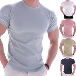 Camisetas masculinas de leite de leite com toque de pele T-shirt o pescoço de cor sólida mangas curtas camiseta de verão para homens 2022 Absorção de suor Casual Men Topsl2425