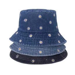 Широкие шляпы с ковшой шляпы Популярные Маленькие Дейзи вышитые хлопковые джинсы летние джинсы ведро шляпа C для женщин весенний рыбак шляпа Шляпа на открытом воздухе