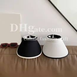 Cappello designer Donne Visorle Cappello da sole Classico Black White Casualmente Cappello Spolterio Top Hat Outdoor Travel Outfoor Lightweight Sun Protection Hat