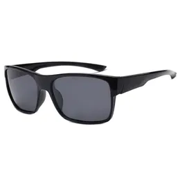 Kadınlar için yeni kutuplaşmış güneş gözlüğü moda kare güneş gözlükleri trend sokak fotoğrafı güneş gözlükleri erkekler için 601