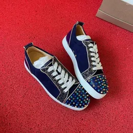 Sıradan Ayakkabı Lüks Tasarımcı Erkekler Rivet Sneakers Moda Erkek Düğün Kadınlar Gece Kulübü Daireler