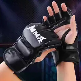 Engrenagem de proteção 3cm luvas de boxe grossa Saco de boxe meio dedo Taekwondo e luvas de boxe tailandesa Equipamento de treinamento de boxe 240424