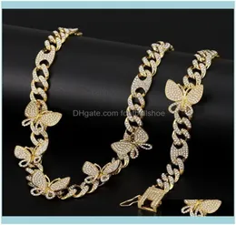 Kolyeler Sergililer Jewelryzircon Kelebek Kolye Zinciri Buzlu Küba Bağlantı Kadınları Gül Altın Altın Çeker Hip Hop Takı Mücevherleri9223225