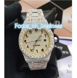 Luxury Fashion Ręcznie robione VVS Clarity Moissanite Diamond Watch w pełni lodowany na nadgarstku Zegarek gotowy do magazynu dostępny za tanią cenę