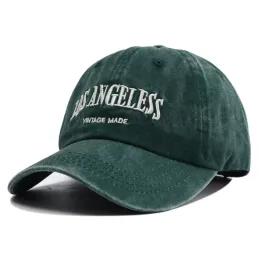 Softball 2023 Новая винтажная черная зеленая буква вышивая бейсбольная шляпа женская капля для каплей мода Регулируемая папа шляпы для мужчин Gorras B2657