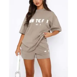 Women's Tracksuits White Foxs Designer Summer Fashion Versatile T Shirt Woman Foxx Set Tracksuit English Letters Tshirt Stylish Sportswear Shirts 512