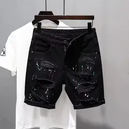 Summer Luxury KPOP Mens Y2K Streetwear الممزق الجينز العصري مصمم الحبر المصمم غير الرسمي الصديق الأسود الدنيم شورت 240420