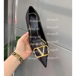 مع Box Vltn Shoes Women Women Shoes Sandals Slippers High Heels Shoes Brand Buckle 4cm 6cm 8cm 10cm الكعب الرقيق المدبب إصبع القدم الأسود عارية حذاء أحمر 51