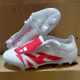 Stivali da regalo per boot per stivali da calcio da calcio da uomo Designer Bisher+ stivali fg stivali di metallo picchi di calcio tacchetti da calcio in pelle morbida in pelle morbida di calcio rosa euro 36-46 dimensioni