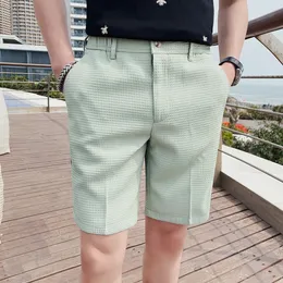 Plus Größe 38-28 Mode Sommer Waffel Solid Shorts Männer koreanische Knielänge Slim Fit Casual Office Anzug Shorts Streetwear 240412