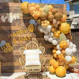 Parti Dekorasyonu 97pcs Bee Günü Balonlar Kemer Kiti Hardal Sarı Kahverengi Kum Beyaz Balon çelenk bebek duş doğum günü vaftiz dekor malzemeleri
