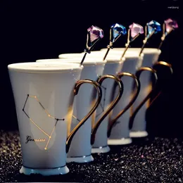 Tassen 12 Sternbänder Weiß und Gold Knochenporzellan Porzellan Kaffeemilchbecher mit Edelstahllöffel Zodiac Ceramic Tasse