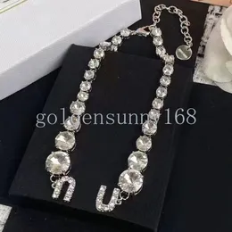 Crystal Neckalce Designer smycken halsband varumärke bokstav hänge choker kvinnor 18k rostfritt stål charm kvinnor pärlkedjor bröllop smycken tillbehör