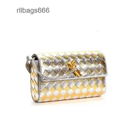 Und Venets Lock Lock Lock Woven 2024 Bags Botgle Bottgs Mini Corder Grade Leather Bag Hardware Lady Small Andiamo High Vnhw