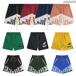 Rhude Shorts Herren Designer kurzer kürzerer hawaiianischer Shorts Strandhosen atmungsaktueller schöner Modetorten kostenlos Versandmänner Teen Frauen Strand Baggy 3zkz