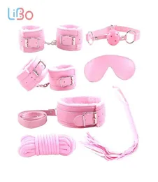 Li Bo Kragen Pelzige Fuzzy -Bett Bondage Ausrüstung Rückhaltessatz Kit Ball Gag Peitsche Sexy Sexspielzeug 7 Stücke Y181024059945194