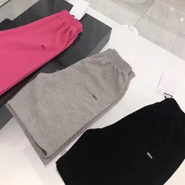 24ss çocuk pantolon erkek kızlar şort yaz spor fırsatı nefes alabilen kısa pantolon çocuk unisex mektup baskılı gevşek şort 10a