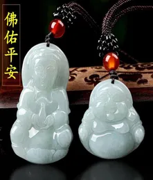 Naturalna biżuteria Myanmar Jade A Towar Guanyin Mężczyzna Jade Buddha Samica średnie ziarno lodowe wisior255S8550081