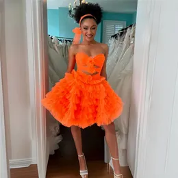 Cute Orange Short Prom Dresses Ruffles Tiere Knee Length Homecoming Dress Sweetheart with Handmade Flower vestidos para eventos especiales