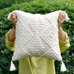 Travesseiro inyahome boho estilo sofá tampa de travesseiro artesanado tufo de mão com algodão espesso de algodão elegante marroquino decorativo