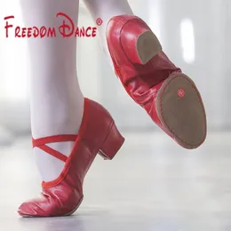 Dansskor äkta läder slip på stretch jazz balett för flickor kvinnor 5 färger rosa röda solbränna vita dansande sneakers yoga