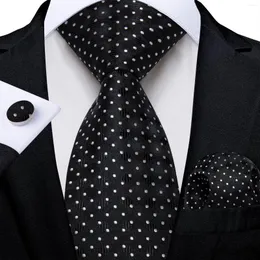 Bow ties 2024 Black and White Dot Formale Business for Men Silester Wedding Party Accessori da sposo Regalo