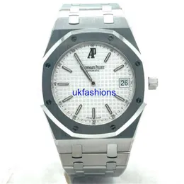 AP Wristwatches Automatic Watches Audemar Pigue Royal Oak Oak Automatico 39mm orologio da uomo في Acciaio rj9y