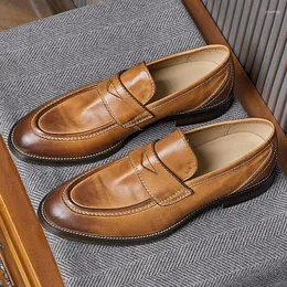 الأحذية غير الرسمية يجب أن يحصل الرجال على طرف متخلف من جلود جلدية حقيقية على المكتب