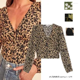 Kvinnor Bluses French Style Vintage Leopard Print V Neck Single-Breasted Long Sleeve Short Shirt Western Slim Fit All-Match Chiffon Top för